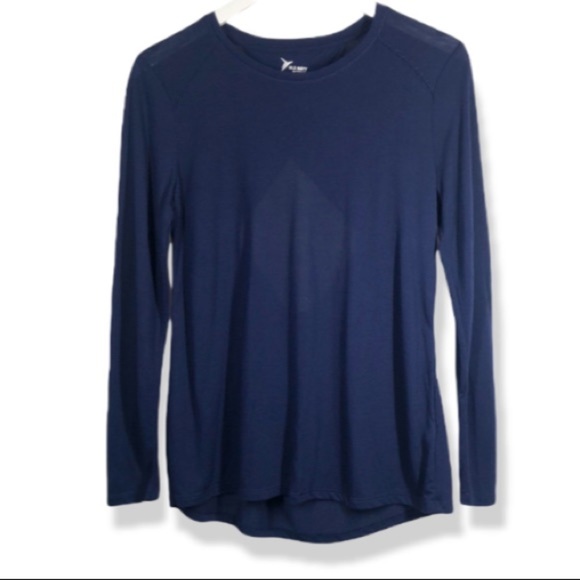 Old navy long sleeves very light for active work - Picture 1 of 6